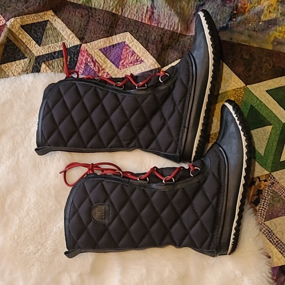 Sorel Out N About Tall Black Quilted Winter Duck Boots Size 11 - Picture 1 of 9